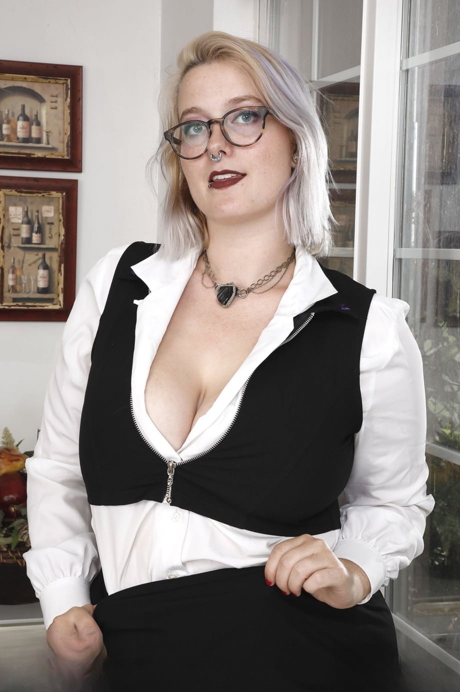 Chubby nerdy blonde Nyx Night displays her curves and hairy vagina