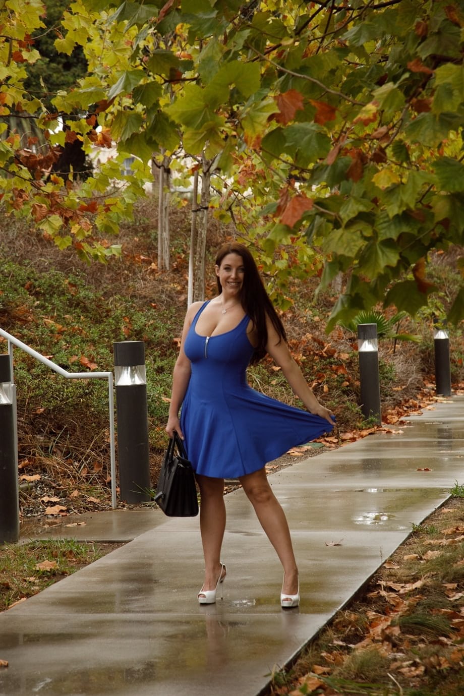 Hot teen Angela White masturbates with huge tits bare in the car