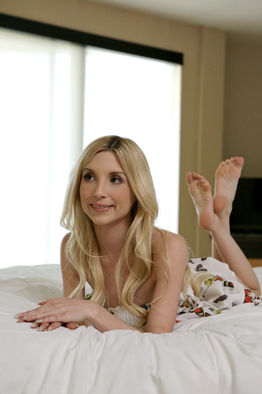 Petite blonde girl Piper Perri receives a creampie from her stepfather