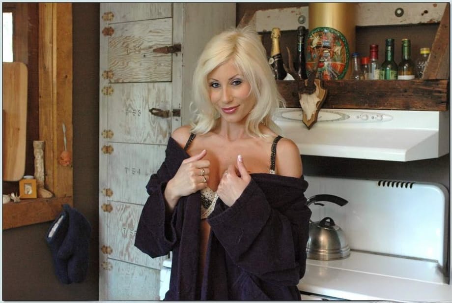 Huge breasted MILF stunner Puma Swede gets boffed during topless meditation