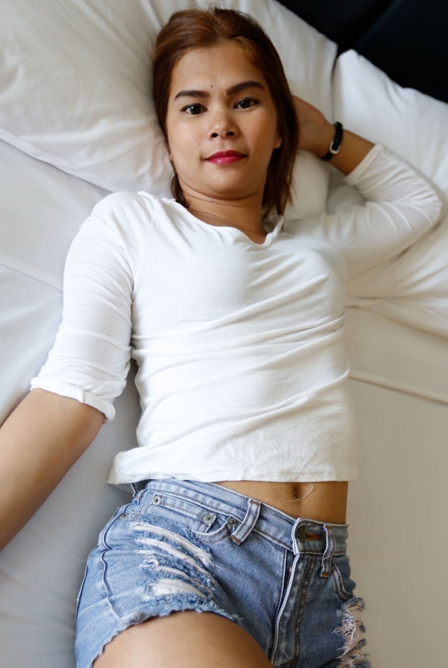 Pretty Thai babe with tiny tits Tam enjoys a strong penis in her trimmed pussy