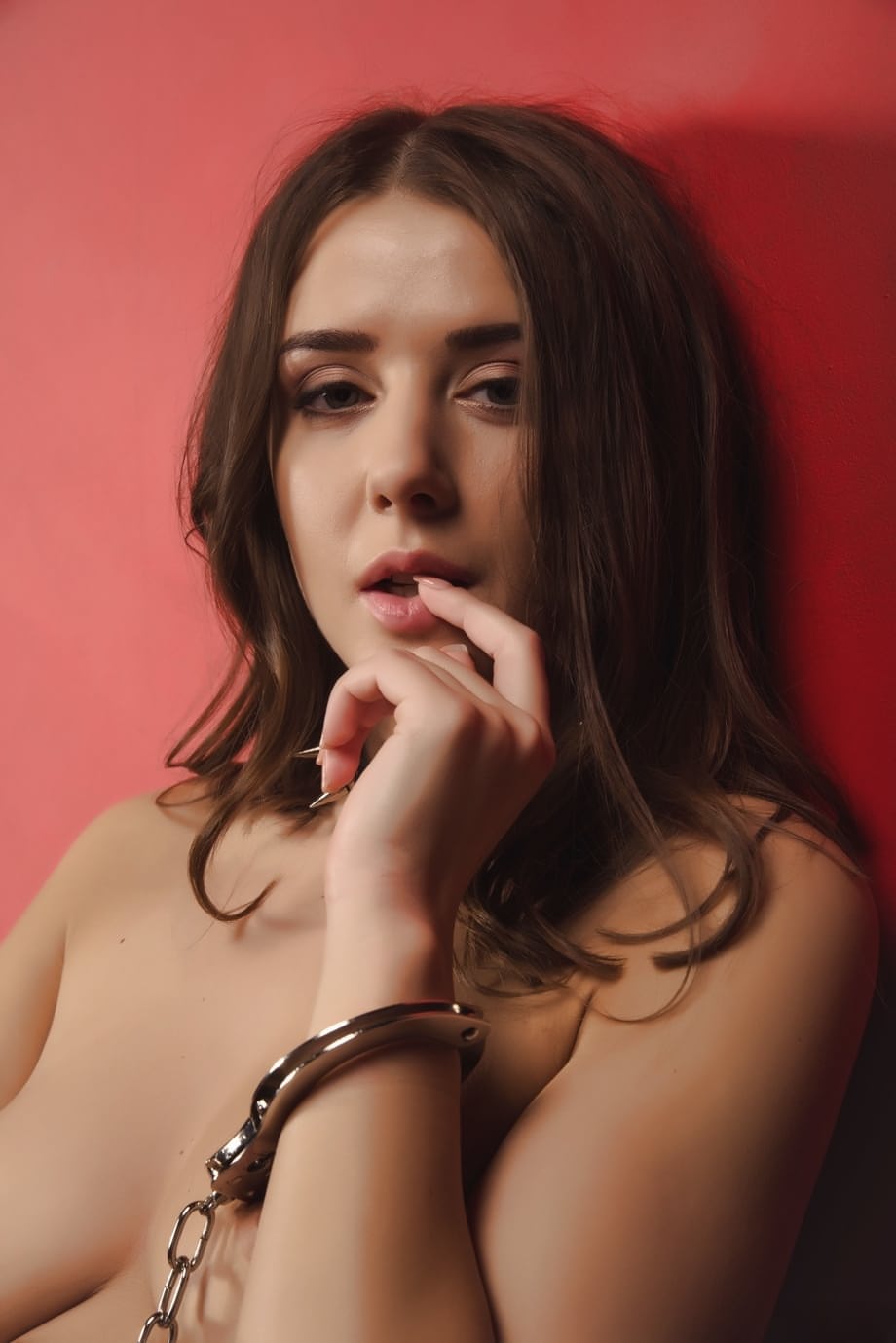 Sybil A gets rid of handcuffs, takes black lingerie off, and remains in collar