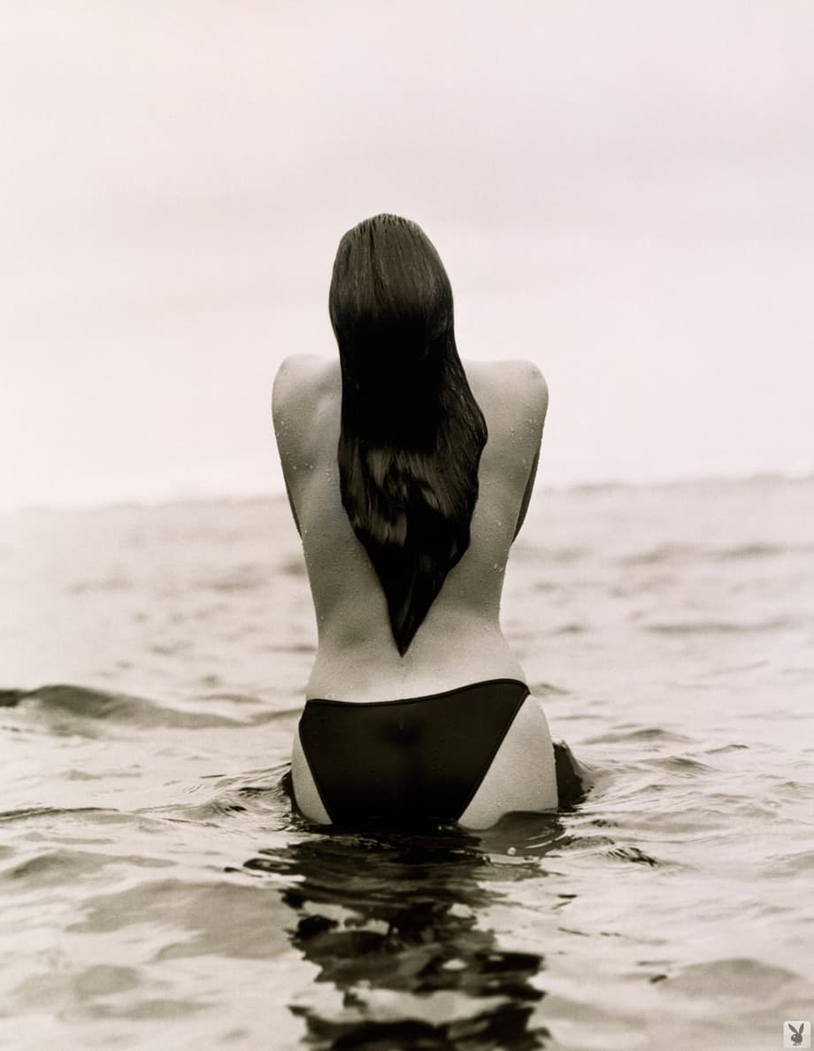 Sexy celebrity Cindy Crawford posing naked for the black and white photo shoot