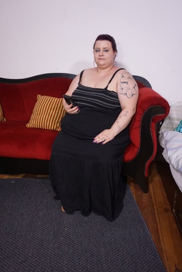 Tattooed German BBW housewife strips to suck cock & takes a huge thick facial