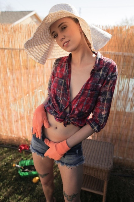 Sweet teen Haley Reed twisting her muff and pissing in the backyard