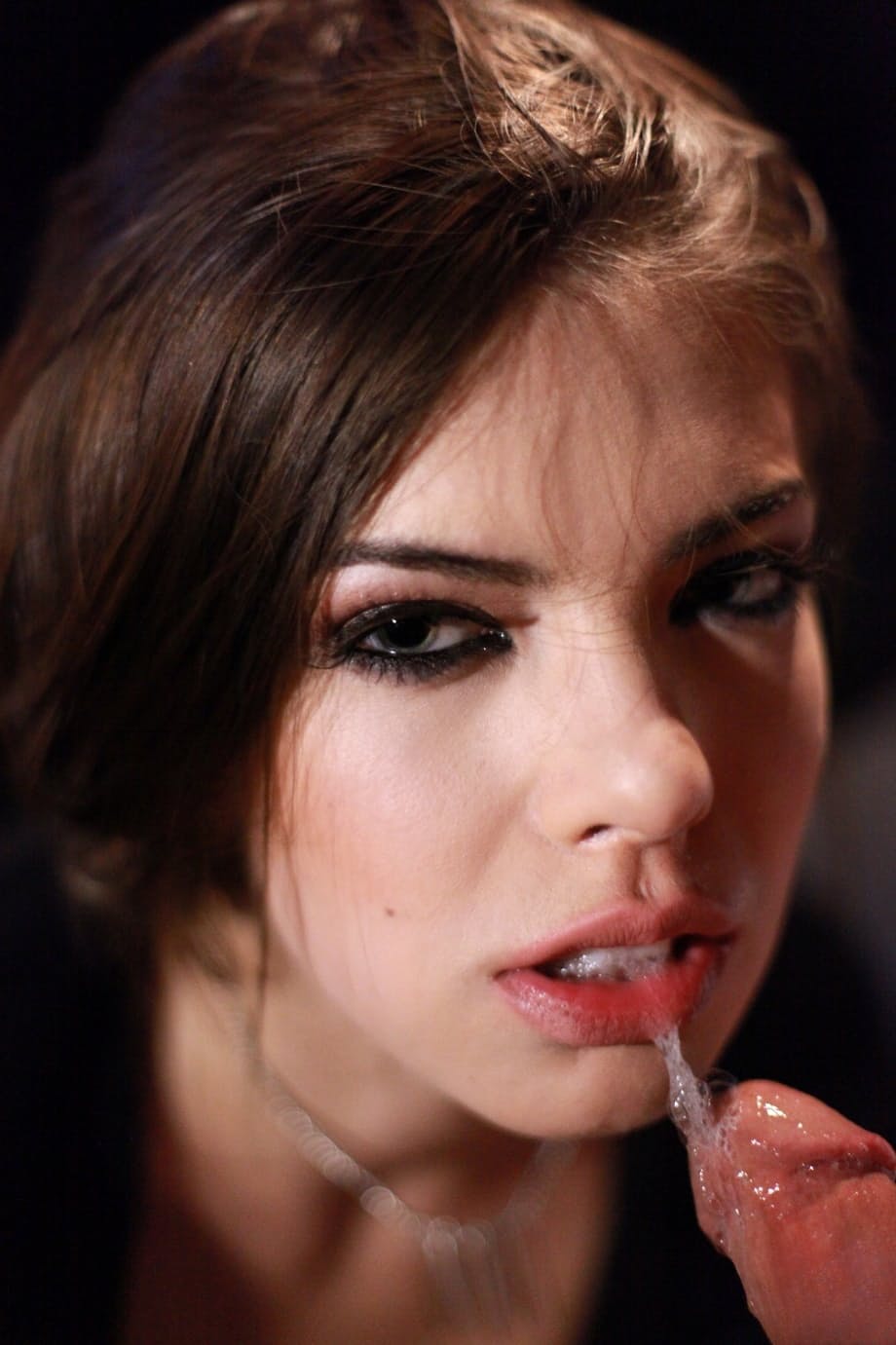 Fair skinned escort Zoe Wood sports a creampie after a messy BJ and sex