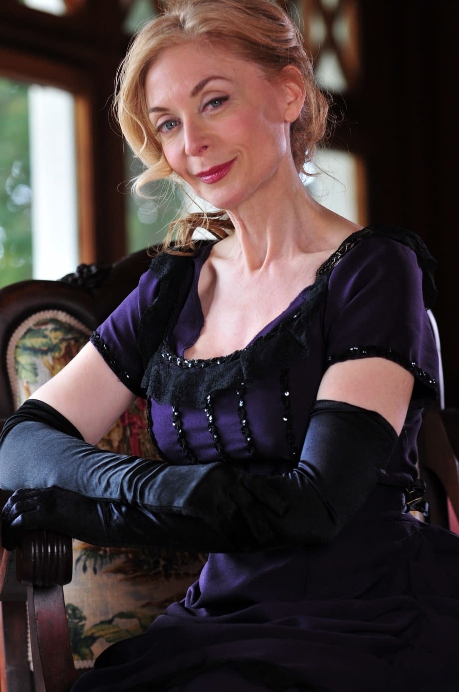 Classy ladies Magdalene St Michaels and Nina Hartley strip their clothes off