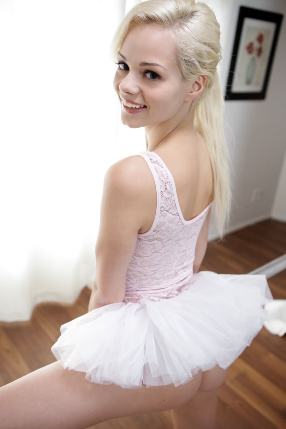Tiny ballerina Elsa Jean gets shaved pussy covered in stud juice in the studio