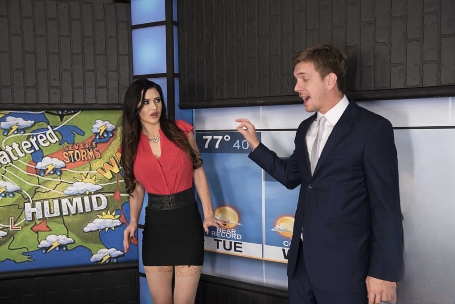 Hot weather girl Kendall Karson bangs the news anchor on first day of work