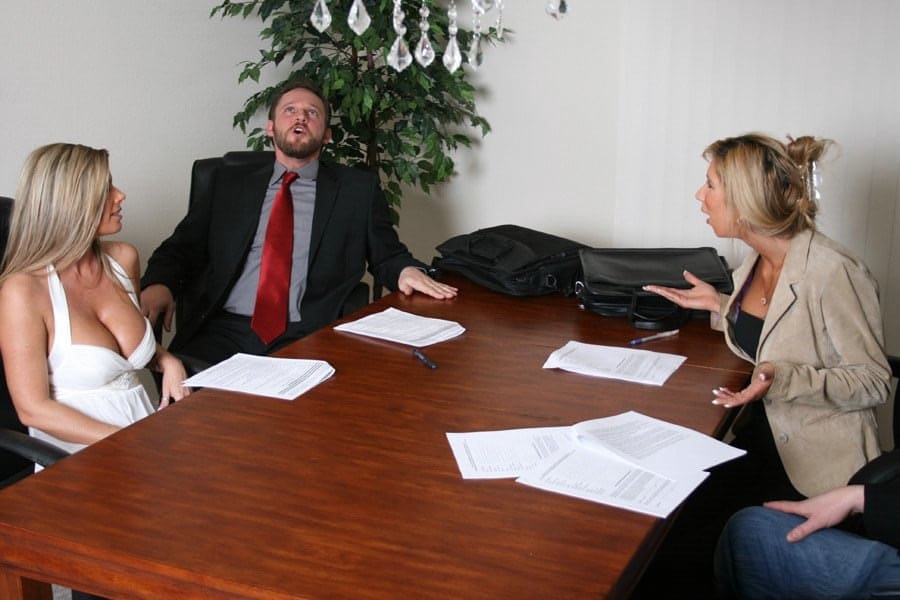 Horny MILF Kristal Summers fucks her lawyer while in her own office