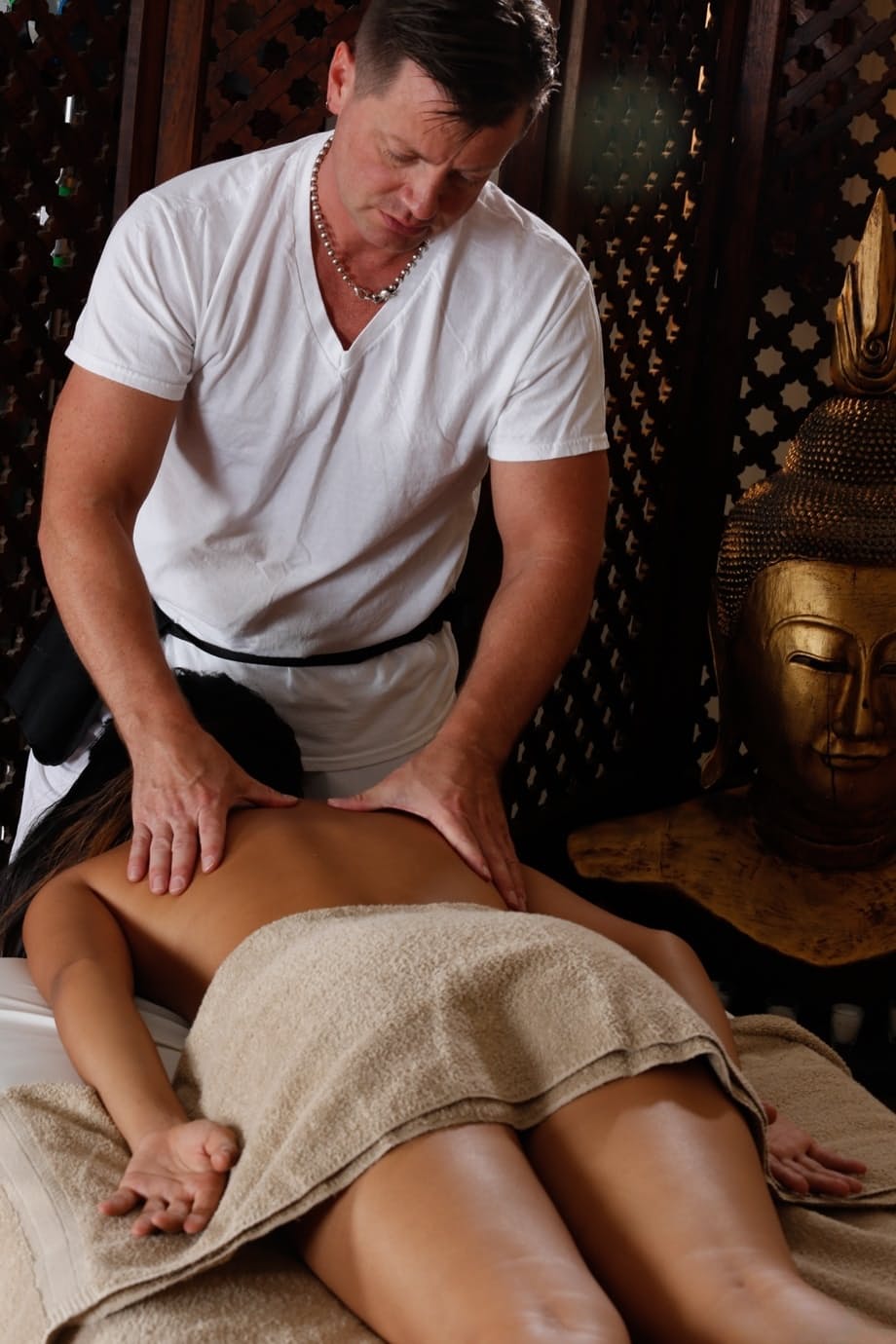 Hot Angelina Chung thanks her masseur by giving him an excellent blowjob