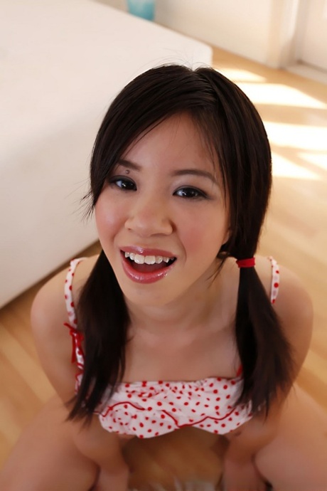 Hot Asian teen Asia Zo sucks off a cock after it was in her asshole
