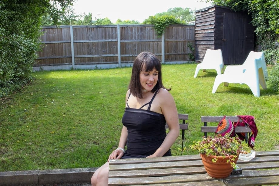 Brunette MILF Lucy Love reveals her yummy butt and nice tits before toying