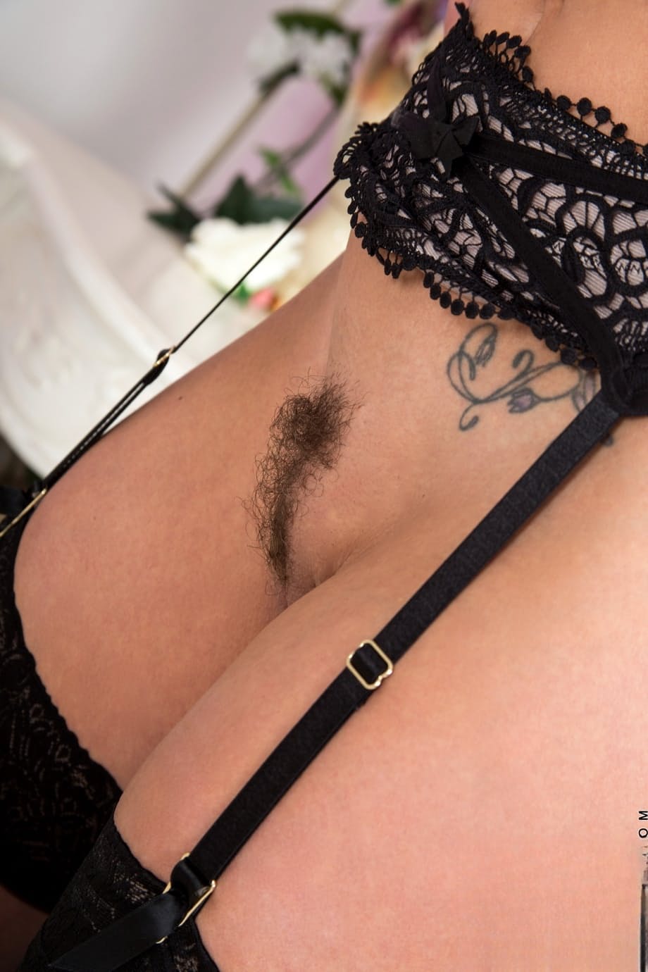 Petite wife Elegant Eve removes her clothes and stretches her trimmed vagina