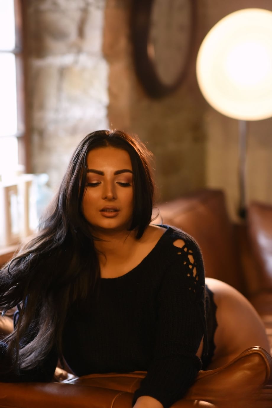 Fatty stunner Foxy Lucina goes topless and shows her massive natural tits