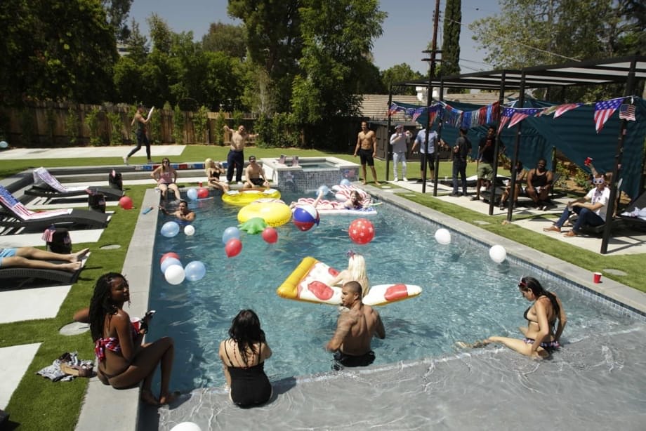 Hot girls participate in sexual intercourse while attending a pool party